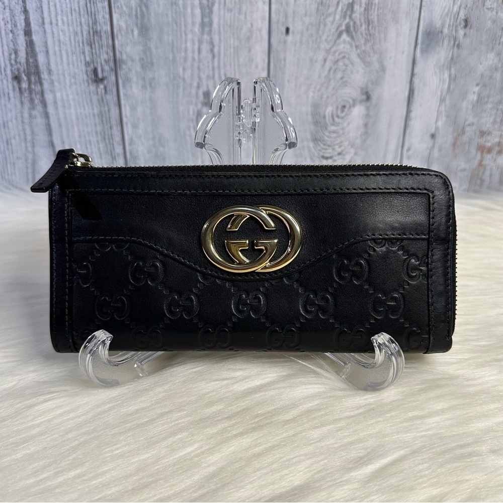 GUCCI guccissima sukey long zip wallet in black